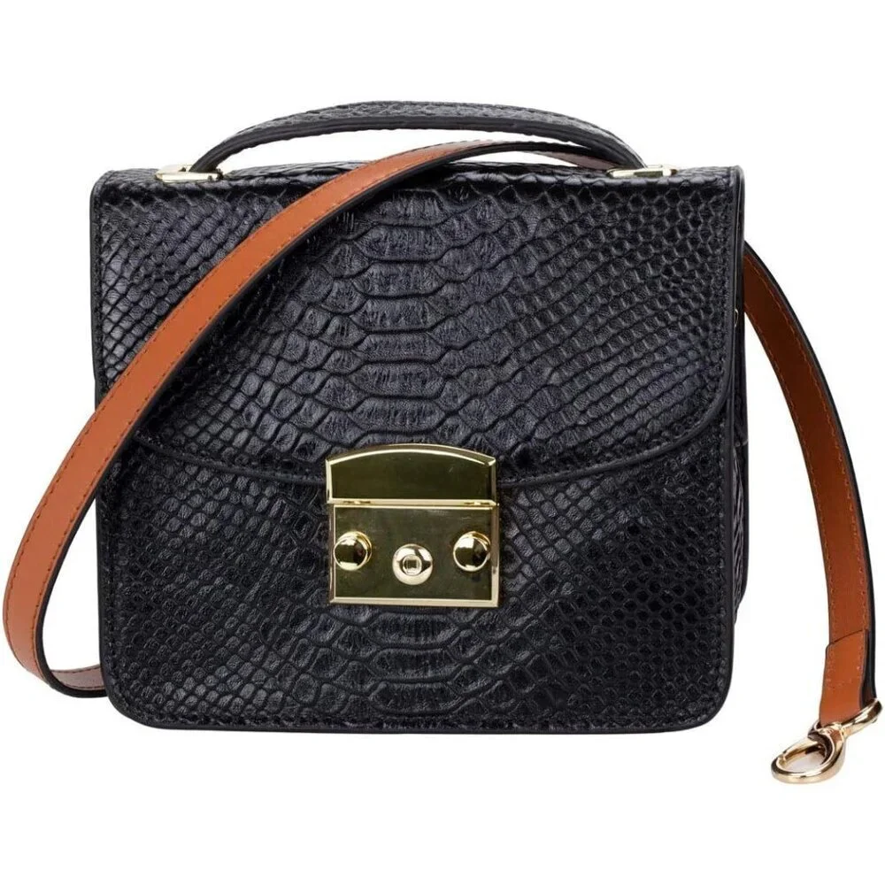 N/A leather purse
